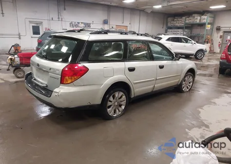 2007 Subaru Outback 2.5I from USA, damaged, VIN 4S4BP61C176306756